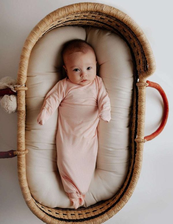 Heavenly Pink Knotted Gown & Bow Set Supply